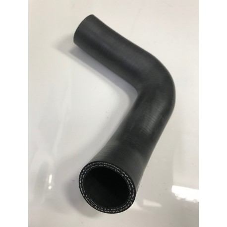 Peugeot 205 / 309 GTI Silicone Hose from inner wing metal water pipe to rear water housing - MATT BLACK