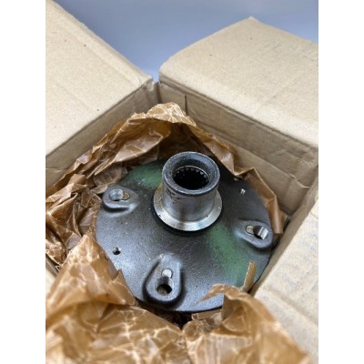 Genuine OE Peugeot 205 1.6 GTI Front Hub - 3307.50