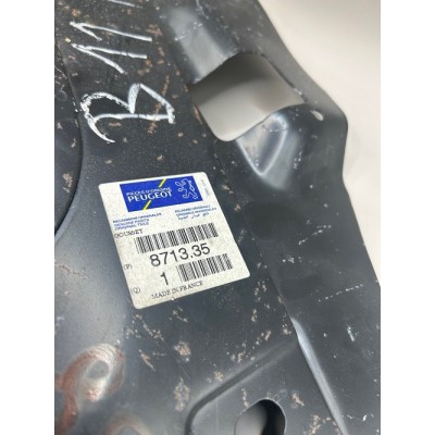 Brand New Genuine O/E Peugeot 205 Nearside Tailgate Post Panel - 8713.35