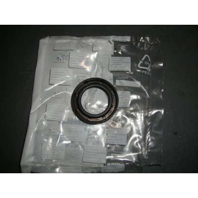 Peugeot BE gearbox primary shaft seal