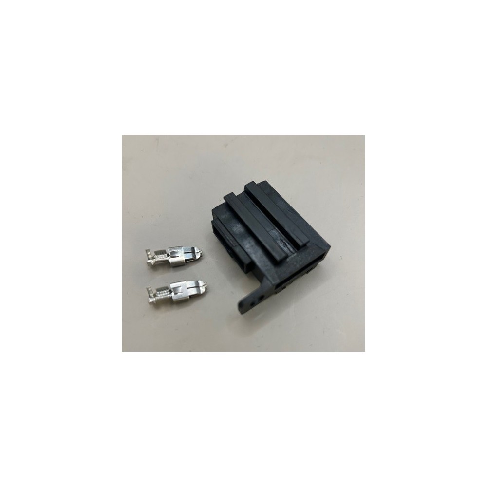 Interlocking Standard 1 way blade fuse holder inc. 2 terminals