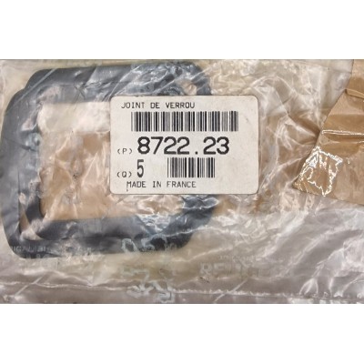 Genuine OE Peugeot 106 GTI boot lock gasket - 8722.23