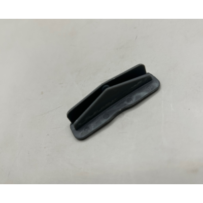 Brand New Genuine O/E Peugeot 106 front window guide retaining clip - 9227.23