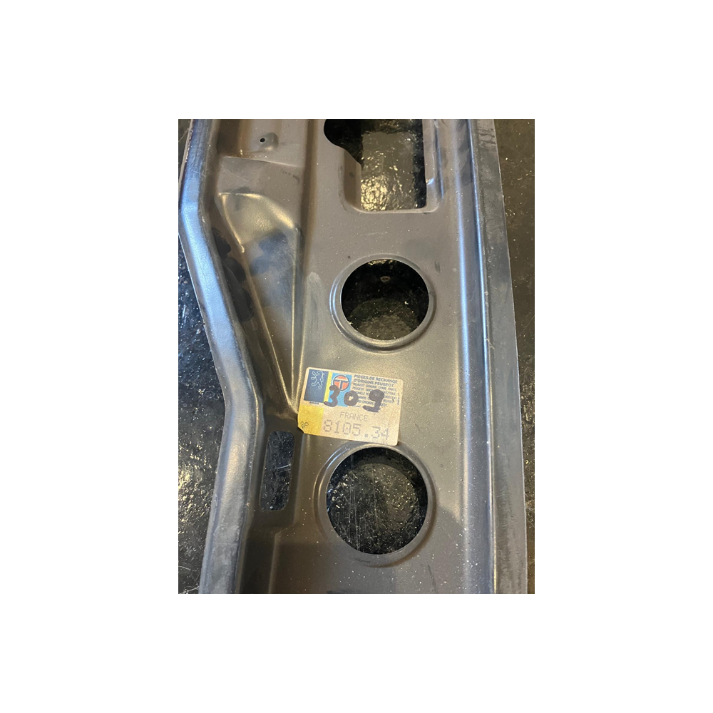 Brand New Genuine O/E Peugeot 309 Roof Crossmember - 8105.34