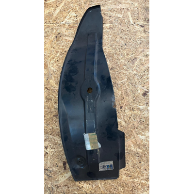 Brand New Genuine O/E Peugeot 309 mud flap frame (left) - 7136.23