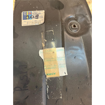 Brand New Genuine O/E Peugeot 309 mud flap frame (left) - 7136.23