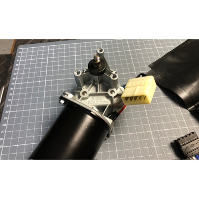 Genuine OE Peugeot 205 / 309 LHD Front Wiper Motor - 6405.42