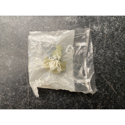 Genuine OE Peugeot 309 GTi Lower Radiator Plug Drain - 1306.7