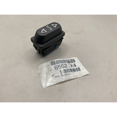 Genuine OE Peugeot 306 Electric Window Switch NFP - 6552.X4