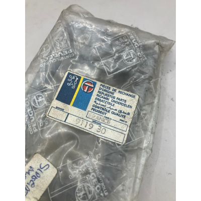 Genuine OE Peugeot 205 PH1 Grey interior door handle surround - 9119.30