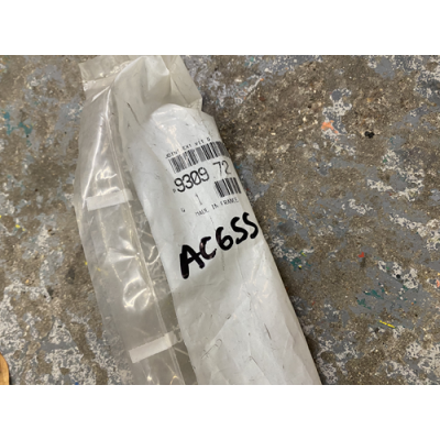 Genuine OE Peugeot 205 5 door Window Exterior Seal Left - 9309.72