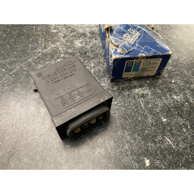 Genuine OE Peugeot 205 Electric Relay - 1452.10