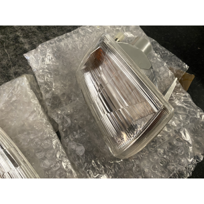 Genuine VALEO Peugeot 205 PH2 Front Indicator Lamps CLEAR *PAIR*