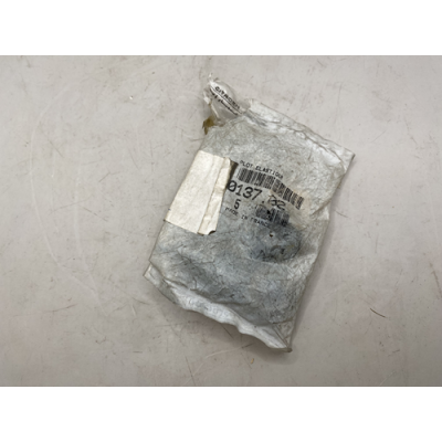 Genuine OE Peugeot 206 Engine Cover Flexible Fix Studs - 0137.02