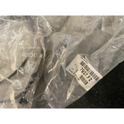 Genuine OE Peugeot 206 Manual Bonnet Control Release Cable - 7937.F2