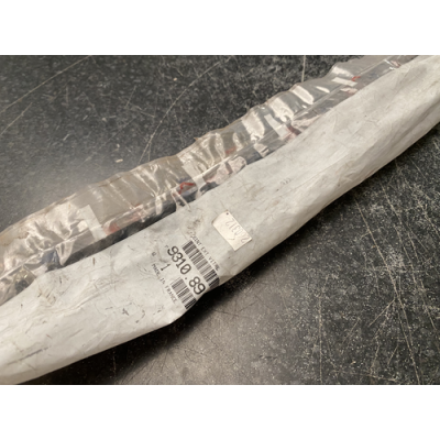 Genuine OE Peugeot 806 Window Exterior Seal Front Door - 9310.89