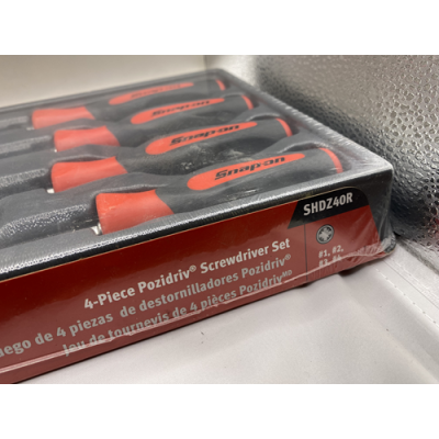 Snap On 4 Piece Pozidriv Screwdriver Set RED - SHDZ40R