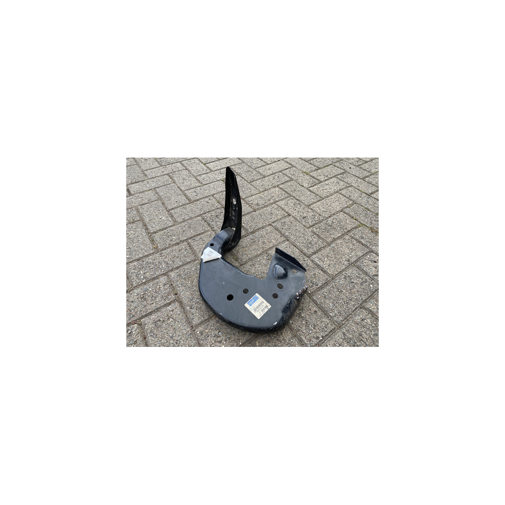 Genuine OE Citroen Saxo Offside Front Axle Lower Arm Bracket - 7213.H1
