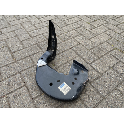 Genuine OE Citroen Saxo Offside Front Axle Lower Arm Bracket - 7213.H1