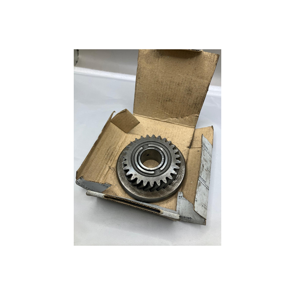 Genuine OE Peugeot BE3 5 speed 4th gear - 2332.09