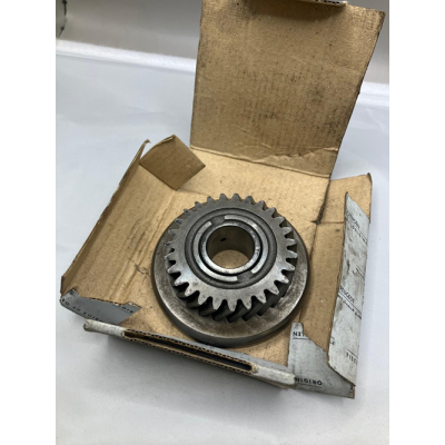 Genuine OE Peugeot BE3 5 speed 4th gear - 2332.09