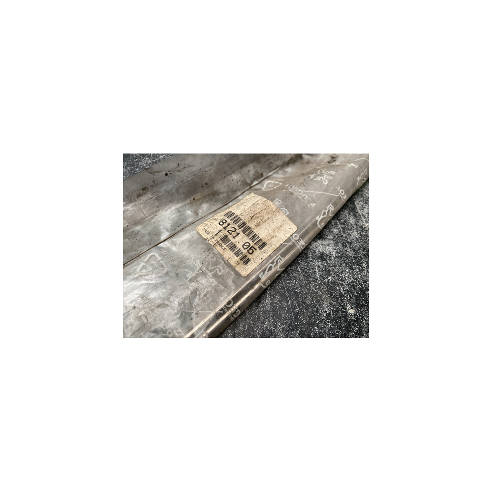 Genuine OE Peugeot Weather Strip Seal - 8121.05