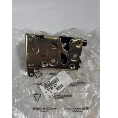 Genuine OE Peugeot 205 3 door & convertible door Lock - 9135.93