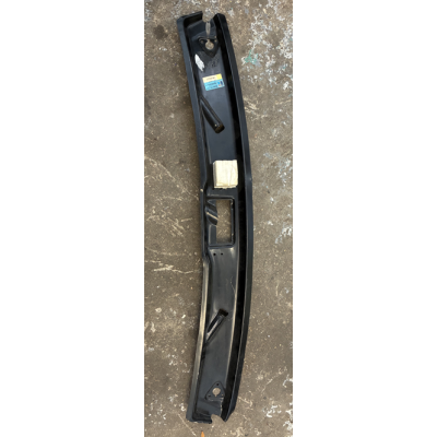 Genuine OE Peugeot 205 interior roof crossmember panel - 8105.31