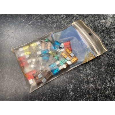 Genuine OE Peugeot Fuse Set - 6997.K9