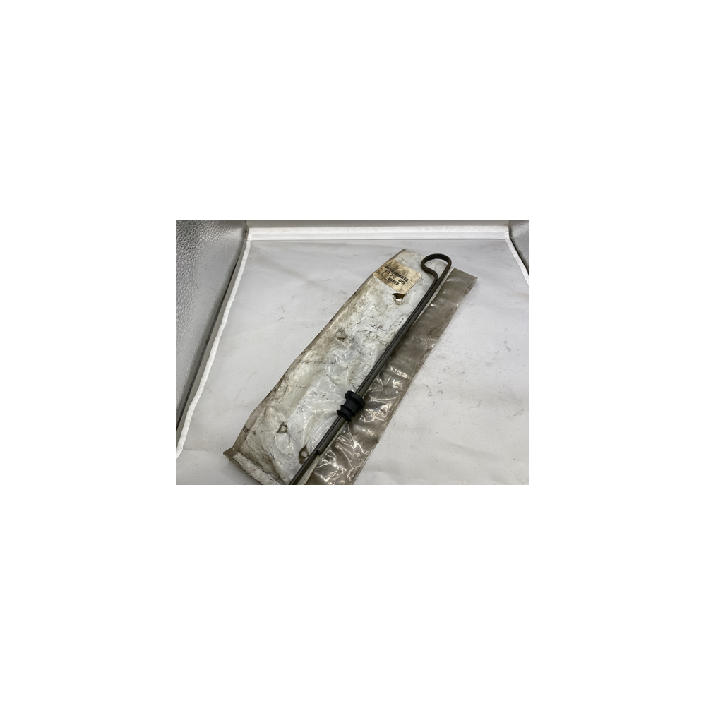Genuine O/E Peugeot 205 / 309 Carb Engine Oil Dipstick - 1172.89