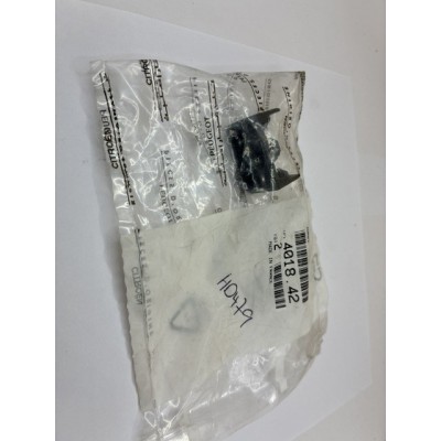 New Genuine OE Citroen & Peugeot Fuel Pipe Securing Clip x1 - 4018.42