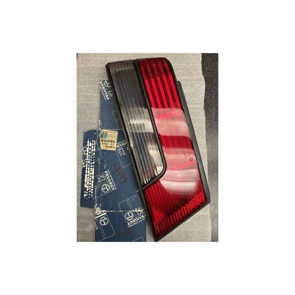 Genuine O/E Peugeot 405 PH1 Nearside rear light lense - 6352.23
